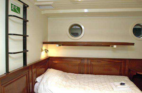 Boat Barkentijn Marjorie Hotel Antwerp Exterior photo