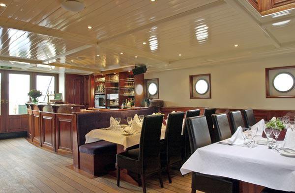 Boat Barkentijn Marjorie Hotel Antwerp Exterior photo