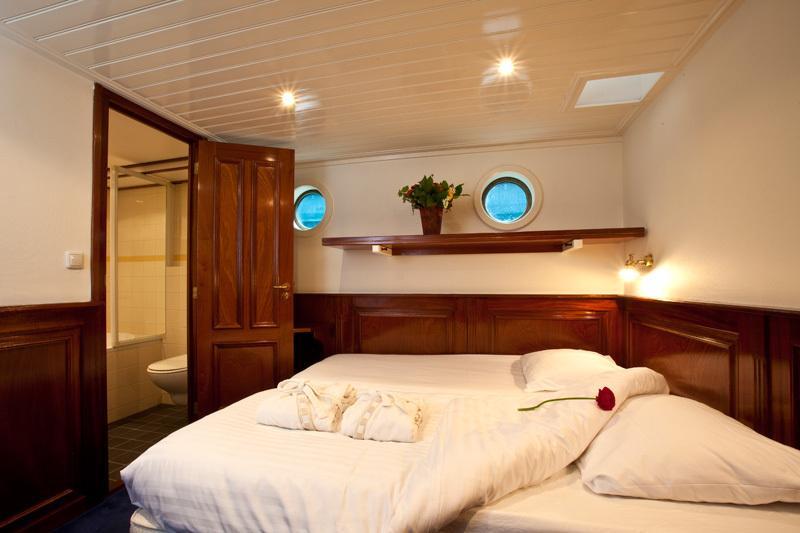 Boat Barkentijn Marjorie Hotel Antwerp Exterior photo